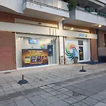 Seafront Family Apartment & Free Parking, The Cruiseflat